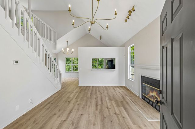 1040 Mulberry Way, Nashville, TN 37207