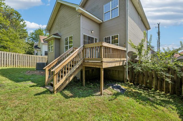 1040 Mulberry Way, Nashville, TN 37207