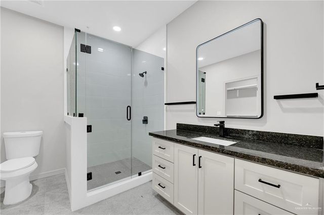 425 S 12th Street, Alamo, TX 78516