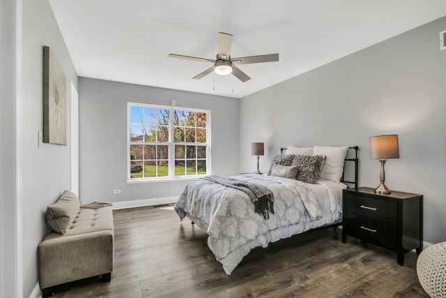 38312 Imperial Lane, Beach Park, IL 60087