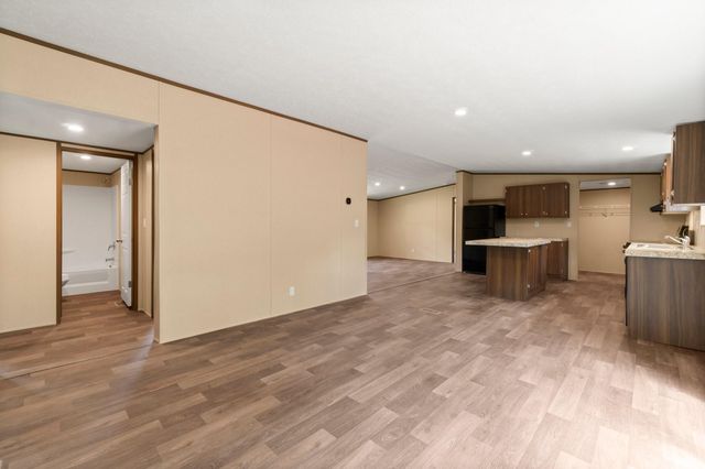 650 Wood Haven, Livingston, TX 77351