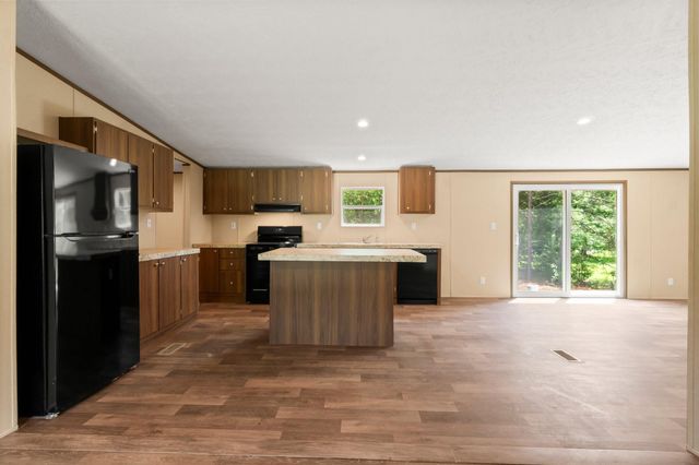 650 Wood Haven, Livingston, TX 77351