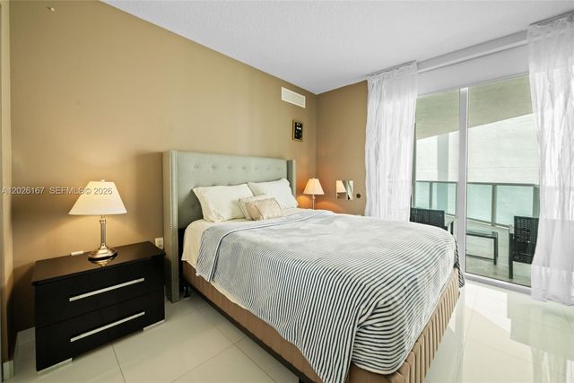 150 Sunny Isles Blvd 1-1101, Sunny Isles Beach, FL 33160