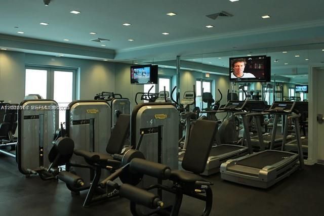 150 Sunny Isles Blvd 1-1101, Sunny Isles Beach, FL 33160