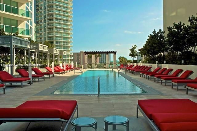 150 Sunny Isles Blvd 1-1101, Sunny Isles Beach, FL 33160