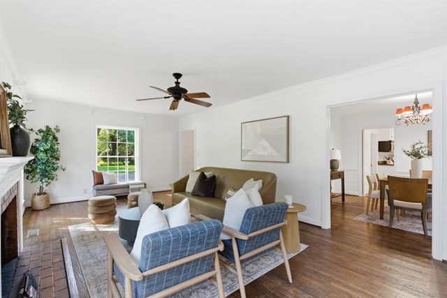 4224 Pershing Avenue, Fort Worth, TX 76107