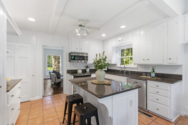 4224 Pershing Avenue, Fort Worth, TX 76107