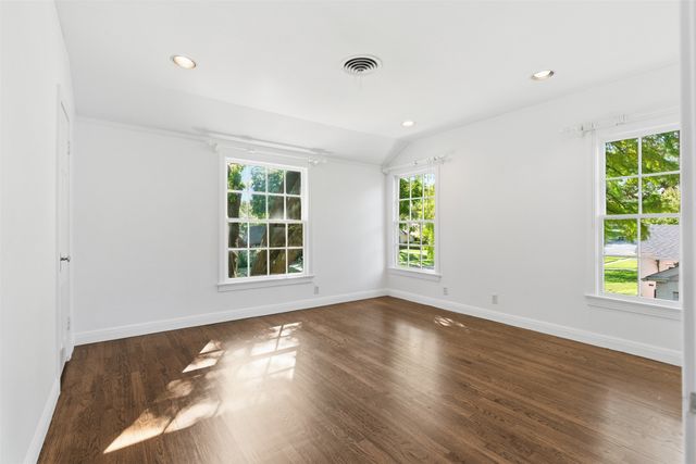 4224 Pershing Avenue, Fort Worth, TX 76107