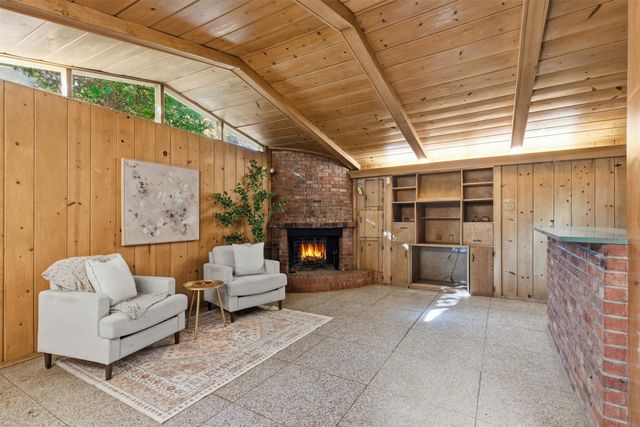 4224 Pershing Avenue, Fort Worth, TX 76107