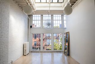 48 Charles Street 3R, Boston, MA 02114