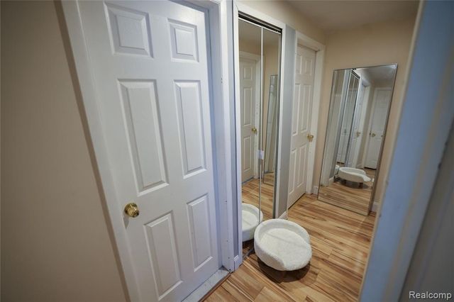 38684 Pinebrook Drive, Sterling Heights, MI 48310