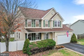 176 CHARLOTTE CT, Martinsburg, WV 25405