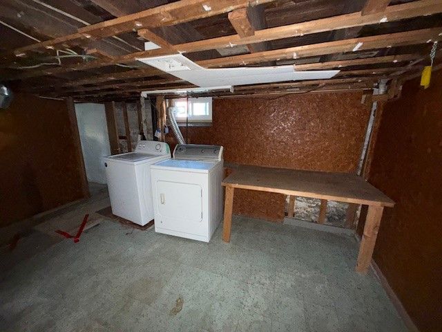 179 Columbine Avenue, Pawtucket, RI 02861