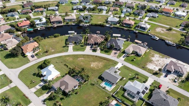 3330 SW 25th CT, Cape Coral, FL 33914