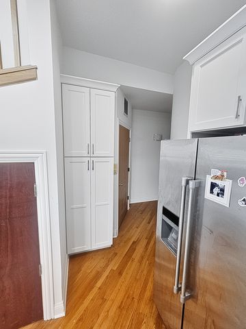 1657 W Wrightwood Avenue 3W, Chicago, IL 60614