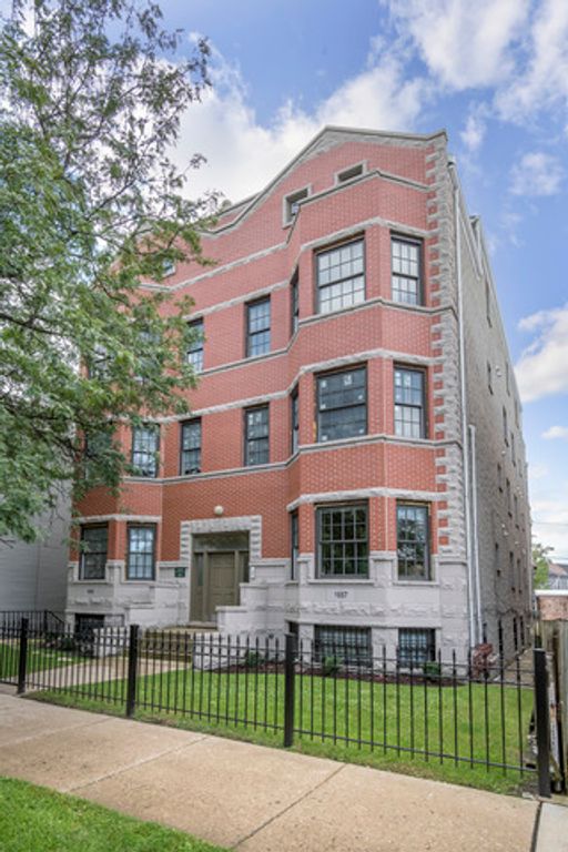 1657 W Wrightwood Avenue 3W, Chicago, IL 60614