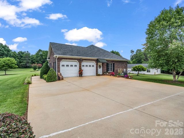 343 Countryside Drive, Forest City, NC 28043