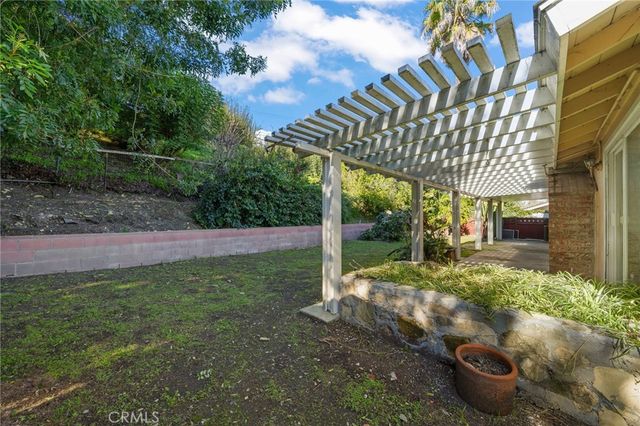 27151 Pembina Road, Rancho Palos Verdes, CA 90275