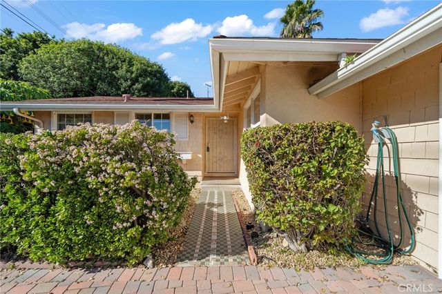 27151 Pembina Road, Rancho Palos Verdes, CA 90275