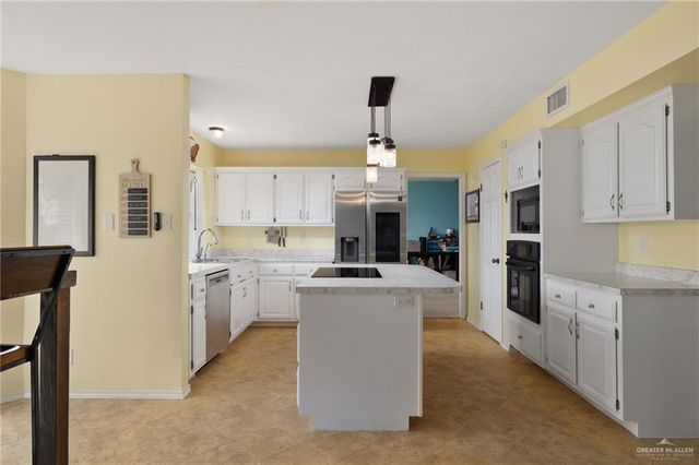 3213 Banyan Drive, Harlingen, TX 78550