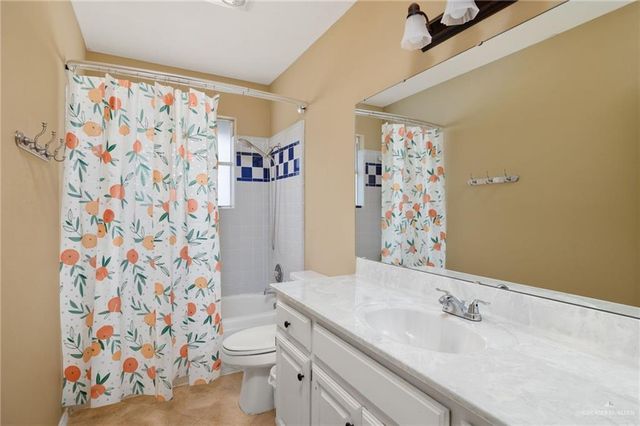 3213 Banyan Drive, Harlingen, TX 78550