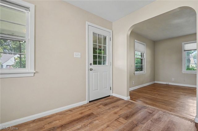 2590 21st Street, Cuyahoga Falls, OH 44223