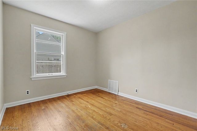 2590 21st Street, Cuyahoga Falls, OH 44223
