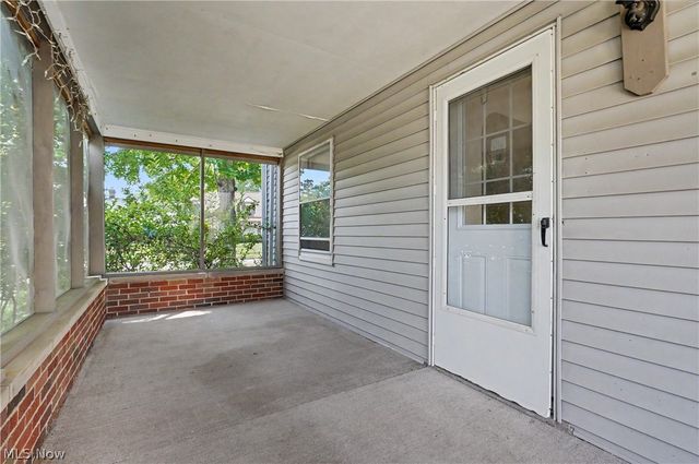 2590 21st Street, Cuyahoga Falls, OH 44223