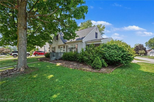 2590 21st Street, Cuyahoga Falls, OH 44223
