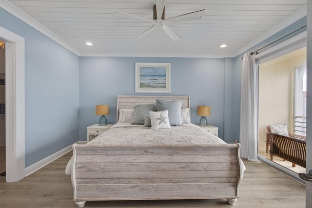 105 Paradise Harbour Boulevard 501, North Palm Beach, FL 33408