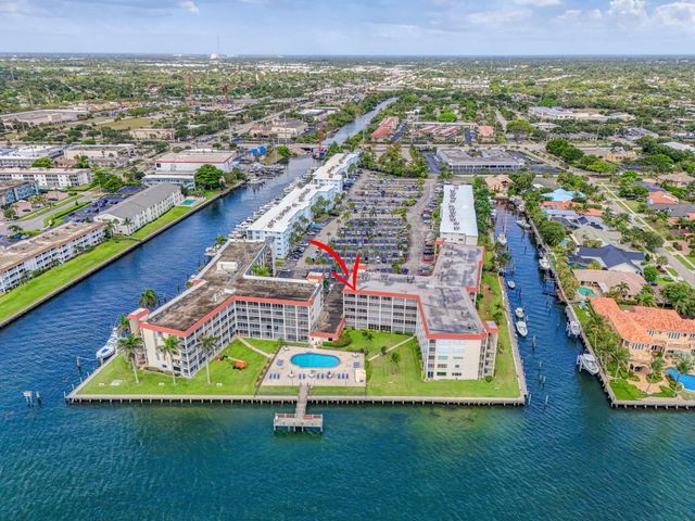 105 Paradise Harbour Boulevard 501, North Palm Beach, FL 33408