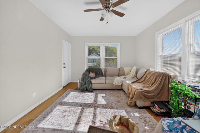 353 W 11TH Street, Jacksonville, FL 32206