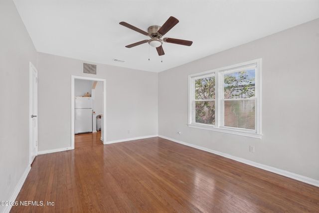 353 W 11TH Street, Jacksonville, FL 32206