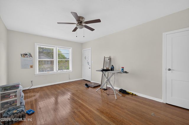 353 W 11TH Street, Jacksonville, FL 32206