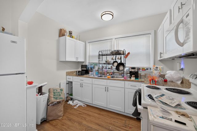 353 W 11TH Street, Jacksonville, FL 32206