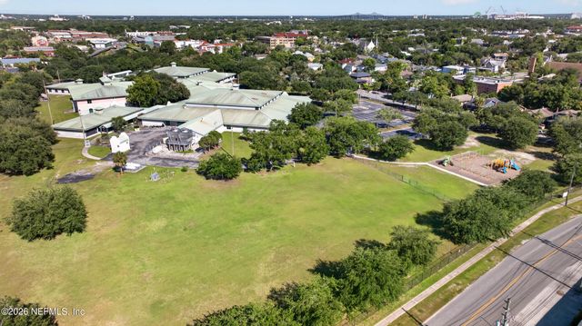 353 W 11TH Street, Jacksonville, FL 32206