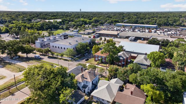 353 W 11TH Street, Jacksonville, FL 32206