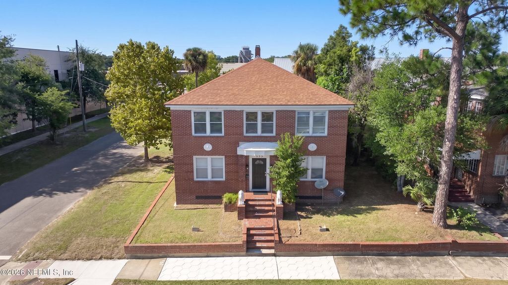 353 W 11TH Street, Jacksonville, FL 32206