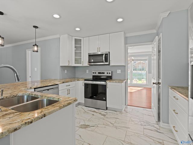 13006 Astalot Drive SE, Huntsville, AL 35803