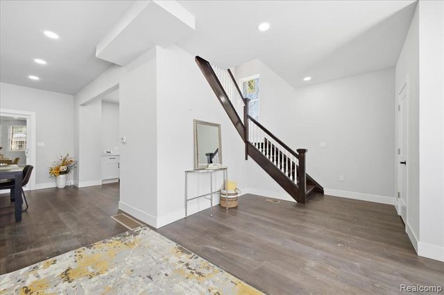 4486 Seyburn Street, Detroit, MI 48214