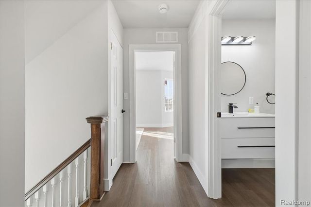 4486 Seyburn Street, Detroit, MI 48214