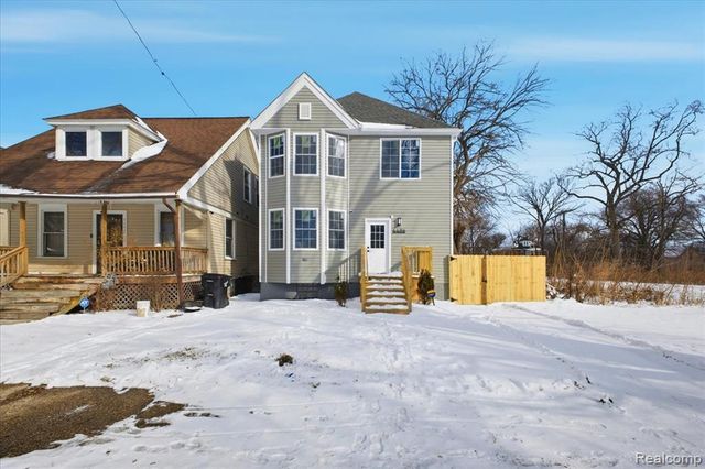 4486 Seyburn Street, Detroit, MI 48214