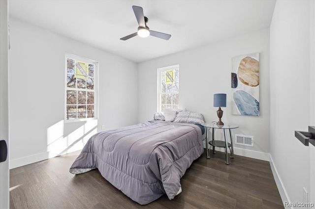 4486 Seyburn Street, Detroit, MI 48214