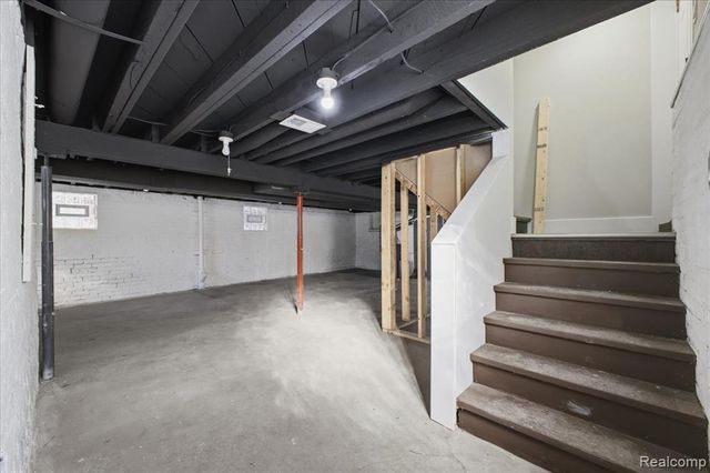 4486 Seyburn Street, Detroit, MI 48214