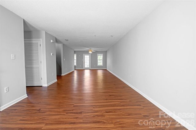 118 Steam Engine Drive 201, Mooresville, NC 28115