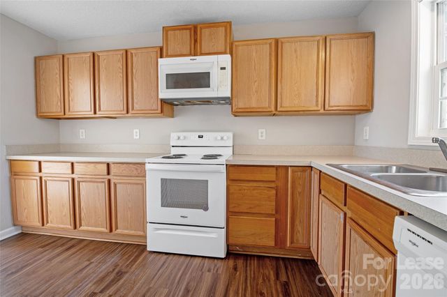 118 Steam Engine Drive 201, Mooresville, NC 28115