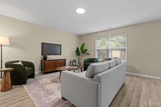 110 Kaitlin, Monroe, OH 45050