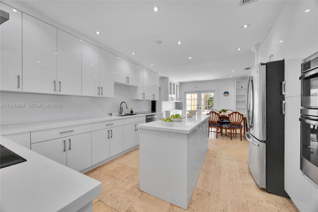 6200 Granada Blvd, Coral Gables, FL 33146