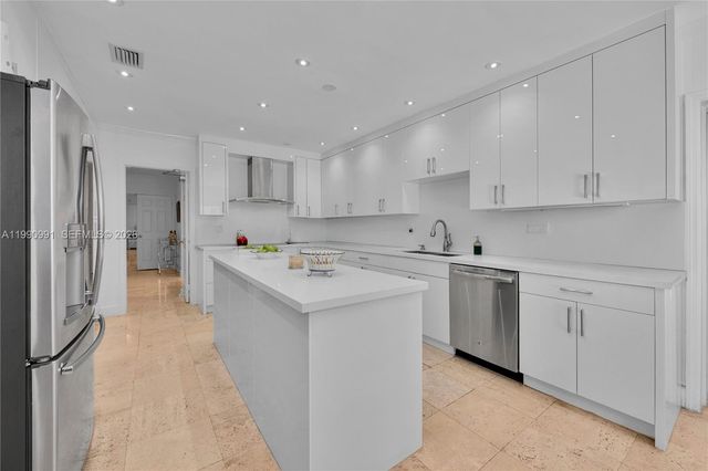 6200 Granada Blvd, Coral Gables, FL 33146