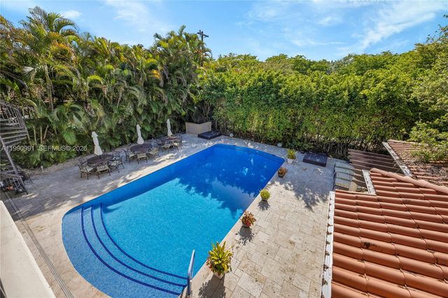 6200 Granada Blvd, Coral Gables, FL 33146